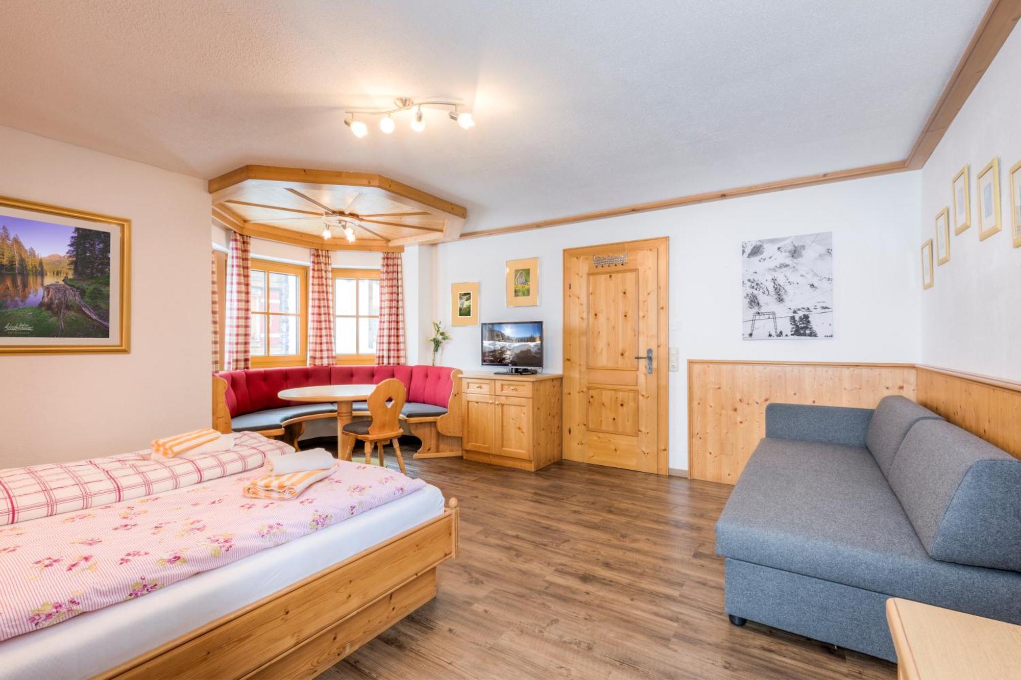 Schmiedlehenalm Apartamento Obertauern Exterior foto