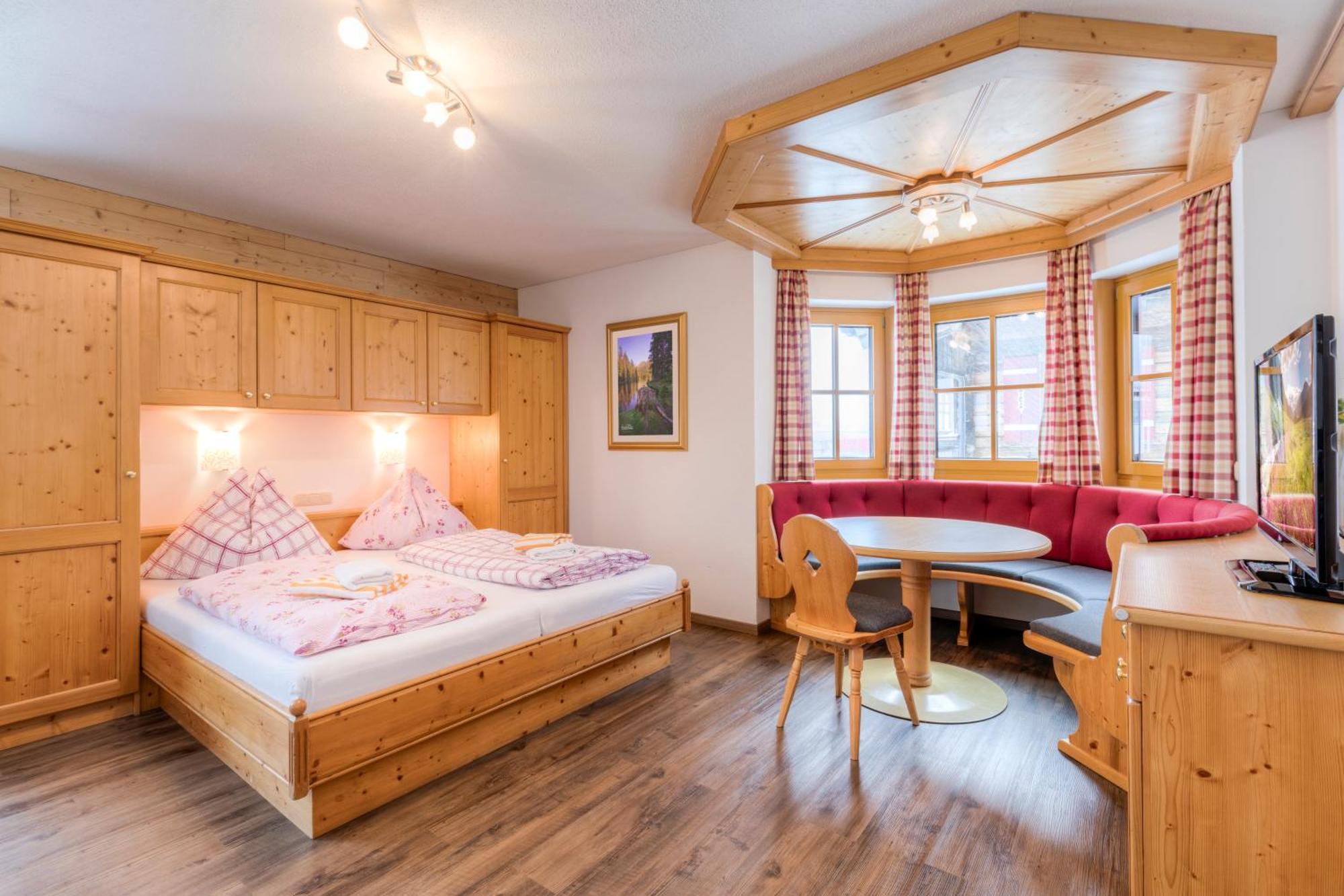 Schmiedlehenalm Apartamento Obertauern Exterior foto